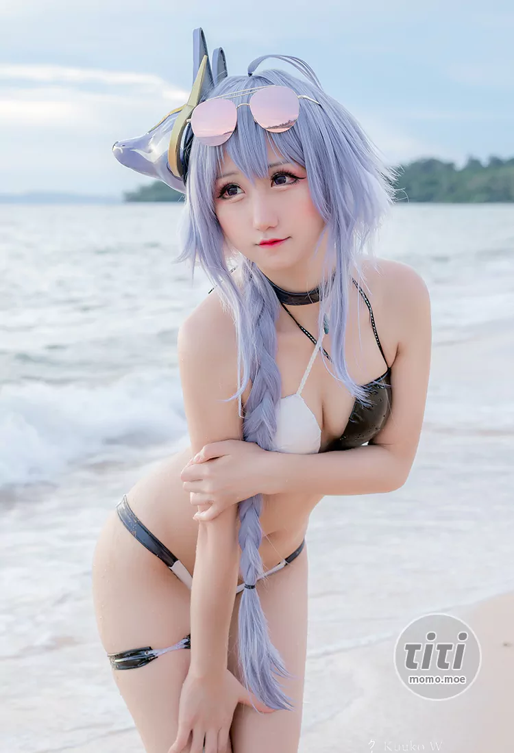 Kuuko W – NO.134 Tosa Bikini (Azur Lane) [26P-66.5M]